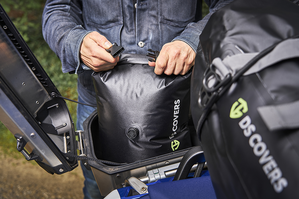 Housse De Moto DS Universelle Taille XXL Noir - Protection Pluie, Poussière, UV, Avec Serrure